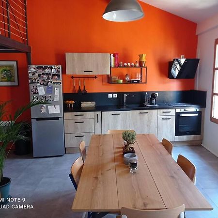 Loft Vue Palais Des Papes Apartamento Avinhão Exterior foto