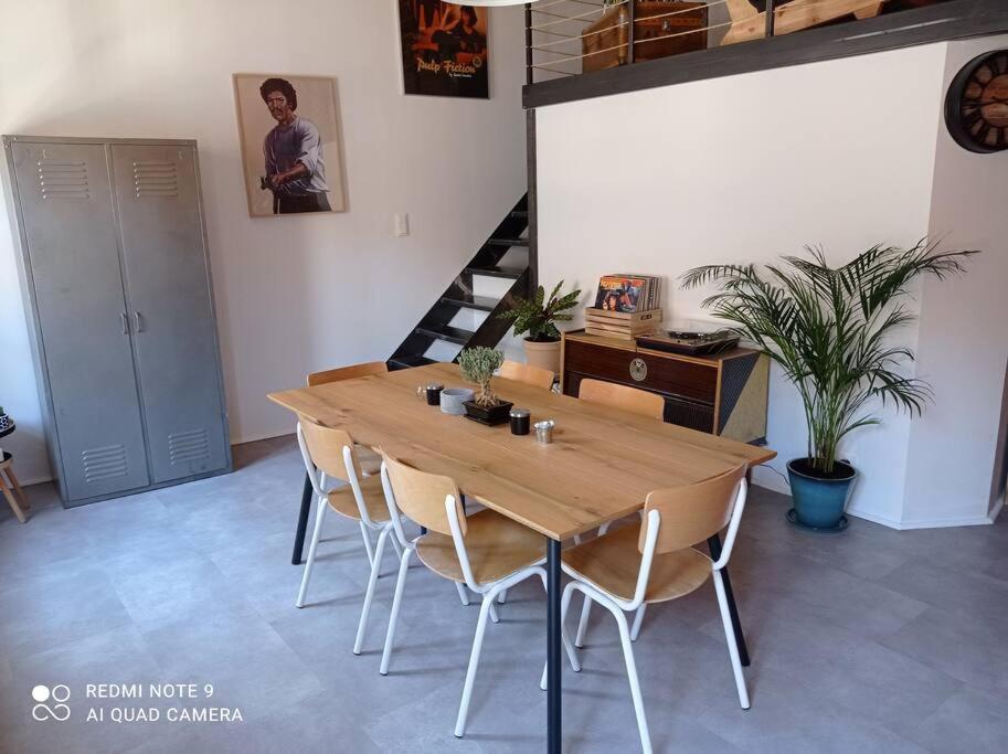 Loft Vue Palais Des Papes Apartamento Avinhão Exterior foto